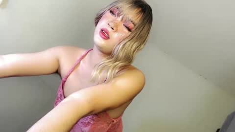 Lovingmonaru969 online show from February 2026 02:57:01 PM