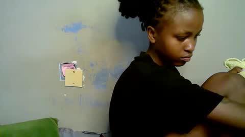 Snapshot of lovly_lastborn1 chatting on April 2026 06:19:01 AM lovly_lastborn1 online show from April 2026 06:19:01 AM