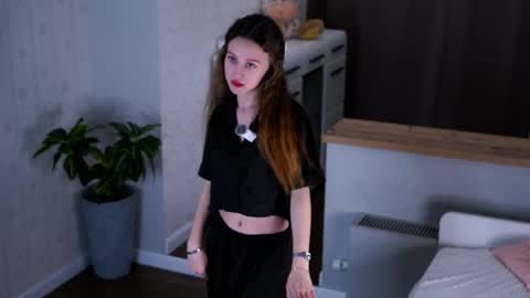 Amelia online show from April 2026 11:43:01 AM