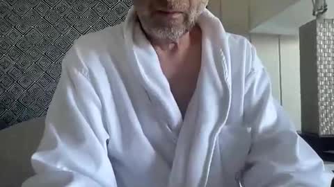 Snapshot of lqi chatting on September 2025 01:00:01 PM lqi online show from September 2025 01:00:01 PM