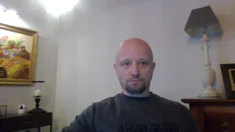 Snapshot of lrda49 chatting on January 2025 08:40:01 AM Espigle online show from January 2025 08:40:01 AM