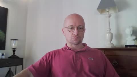 Snapshot of lrda49 chatting on January 2026 08:30:01 AM Espigle online show from January 2026 08:30:01 AM