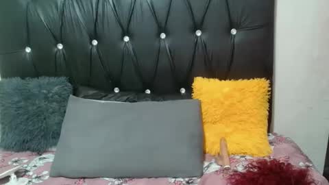 lsnnickykhanyile online show from November 2025 05:22:01 PM