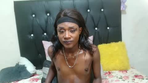 lsnnickykhanyile online show from December 2025 07:53:02 PM