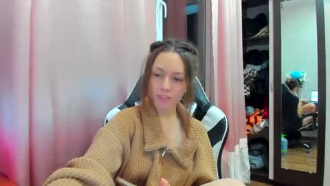Snapshot of lu_krecia chatting on December 2024 10:23:01 PM Lu krecia online show from December 2024 10:23:01 PM