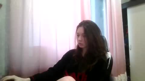 Snapshot of lu_krecia chatting on January 2025 12:04:02 PM Lu krecia online show from January 2025 12:04:02 PM