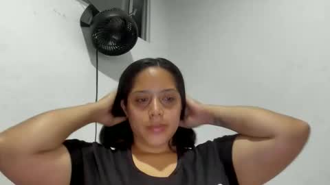 Lucy online show from December 2025 05:14:01 AM