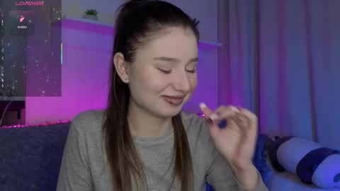 Lua online show from February 2026 11:01:02 PM