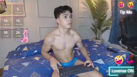 Snapshot of luandy_ chatting on May 2026 11:50:01 AM lUAN online show from May 2026 11:50:01 AM