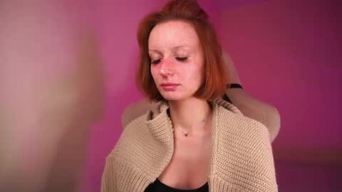 Luba online show from October 2025 07:12:01 PM