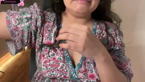 Snapshot of lubna_07 chatting on April 2026 05:36:01 PM slow poison online show from April 2026 05:36:01 PM