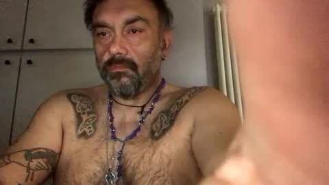 luca78re online show from December 2025 11:03:02 PM