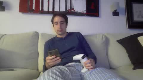 Luca online show from October 2025 08:09:02 PM