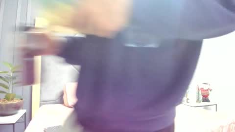 luca_morettii online show from December 2025 12:14:01 PM