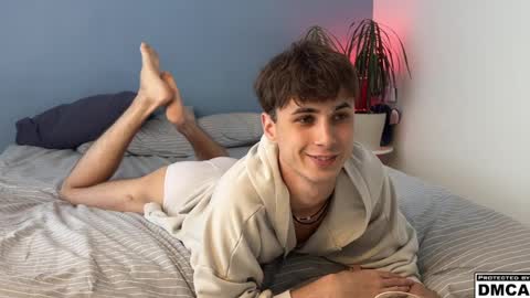 Snapshot of lucacharm chatting on April 2026 03:23:01 PM lucacharm online show from April 2026 03:23:01 PM