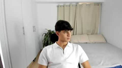 Snapshot of lucacosta19 chatting on April 2026 08:17:02 PM lucacosta19 online show from April 2026 08:17:02 PM