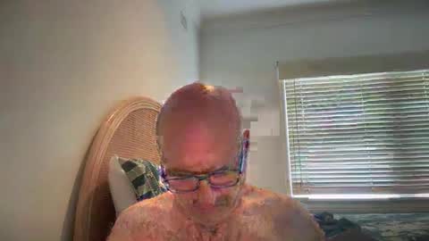 lucas10004 online show from January 2025 04:22:02 AM