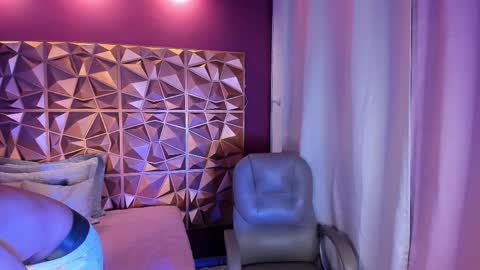 Lucas online show from March 2026 05:02:02 AM