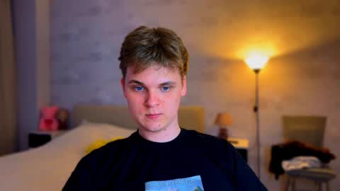 Lucas Gill online show from April 2026 02:28:02 PM