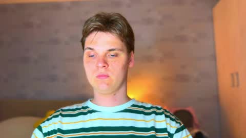 Lucas Gill online show from April 2026 07:42:01 PM