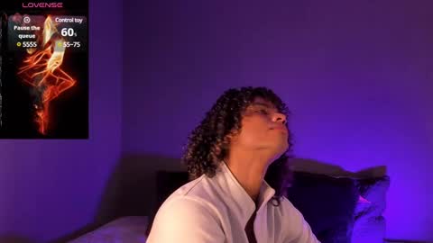   online show from December 2024 06:17:01 PM