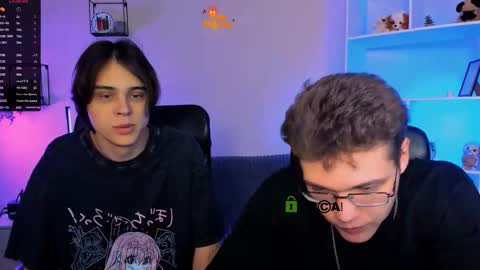 lucas_long_ online show from November 2025 09:42:02 AM