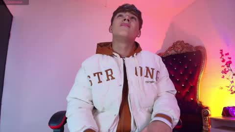 Lucas lovee online show from March 2026 01:37:01 PM