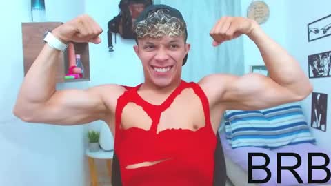 Lucas Luxx online show from October 2025 05:13:02 PM