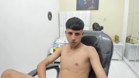 Snapshot of lucas_rivass chatting on November 2025 10:25:01 PM LUCAS RIVAS online show from November 2025 10:25:01 PM