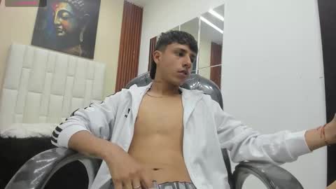 Snapshot of lucas_rivass chatting on November 2025 10:57:02 PM LUCAS RIVAS online show from November 2025 10:57:02 PM