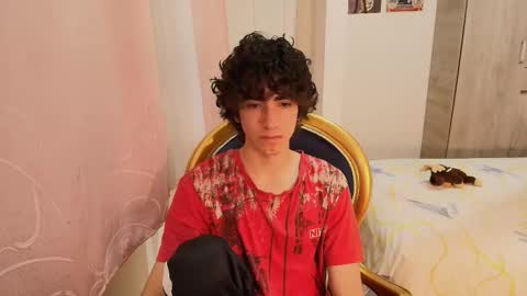 lucas_xo online show from November 2025 11:15:01 PM