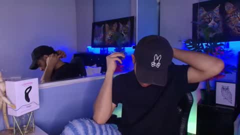 lucascarterr online show from November 2025 04:46:01 AM