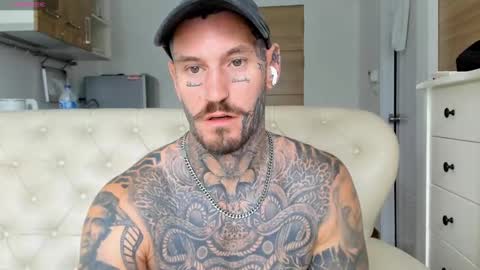 lucasexclusive online show from September 2025 04:56:01 AM