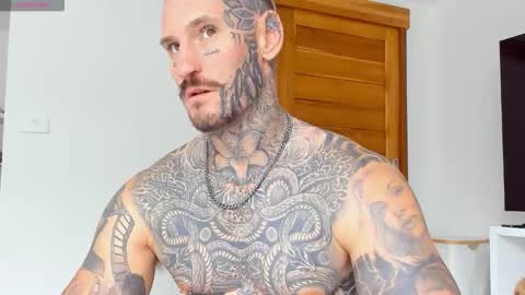 lucasexclusive online show from October 2025 07:11:01 AM