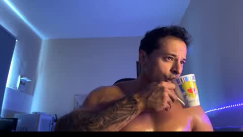 lucasfit24 online show from February 2026 02:56:02 PM