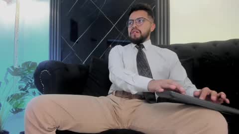 Snapshot of lucca_mallard chatting on May 2026 01:42:02 PM Lucca IG Luccamallard online show from May 2026 01:42:02 PM