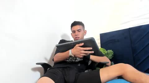 Lucca Moreti online show from March 2026 08:26:33 AM