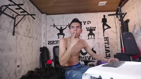 Lucca Moreti online show from April 2026 03:34:02 AM