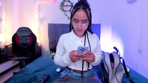 Lucero  online show from April 2026 03:17:01 AM