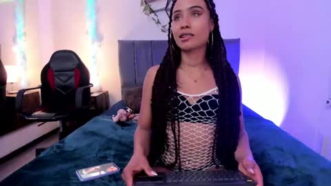 Lucero  online show from April 2026 03:28:01 AM