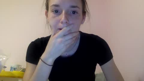 Snapshot of luci_layne chatting on July 2026 11:17:02 AM Luci Layne online show from July 2026 11:17:02 AM