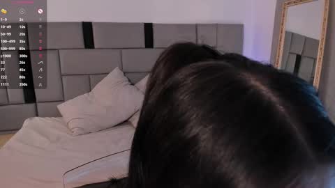 Luciana  Rest time I will return on December 2. online show from October 2025 02:56:02 AM