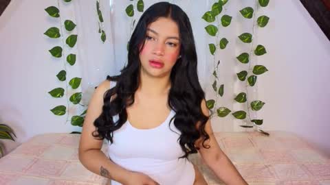 lucia_sweeet online show from December 2025 02:11:01 PM