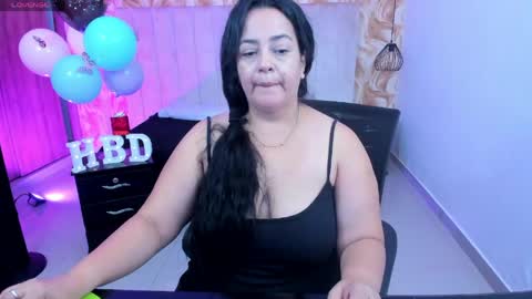 Lucia Vonne online show from May 2026 07:44:02 PM