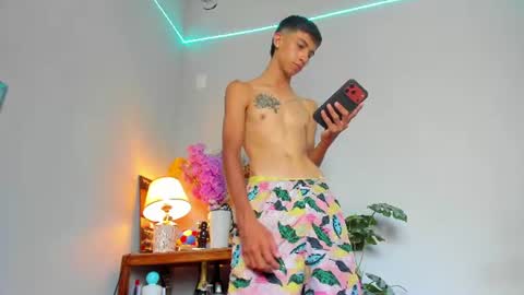 Snapshot of lucian_davii chatting on June 2026 05:27:01 PM Pirulo online show from June 2026 05:27:01 PM