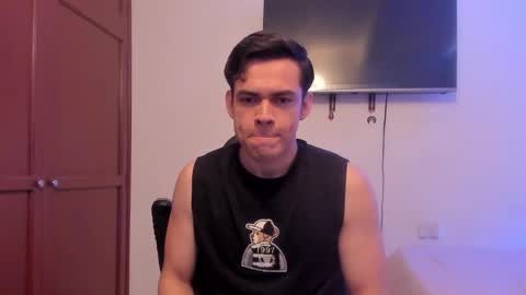 Lucian Gomez online show from October 2025 06:41:02 PM