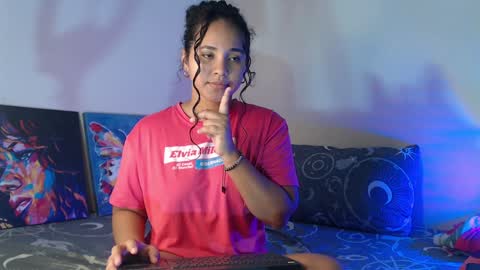 Snapshot of luciana_keating chatting on December 2024 02:46:02 PM luciana online show from December 2024 02:46:02 PM