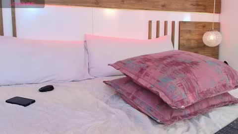 Luciana online show from March 2026 05:09:01 PM