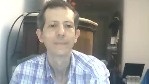 Luciano online show from April 2026 01:47:01 AM