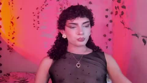 Snapshot of lucianromeo17 chatting on July 2026 05:23:02 AM Lucy or Lucian 3 Come to my social Links3 online show from July 2026 05:23:02 AM